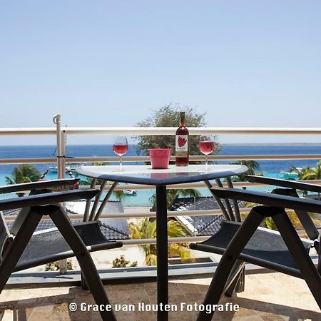 Bonaire Seaside Apartments 外观 照片