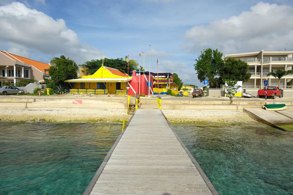 Bonaire Seaside Apartments 外观 照片