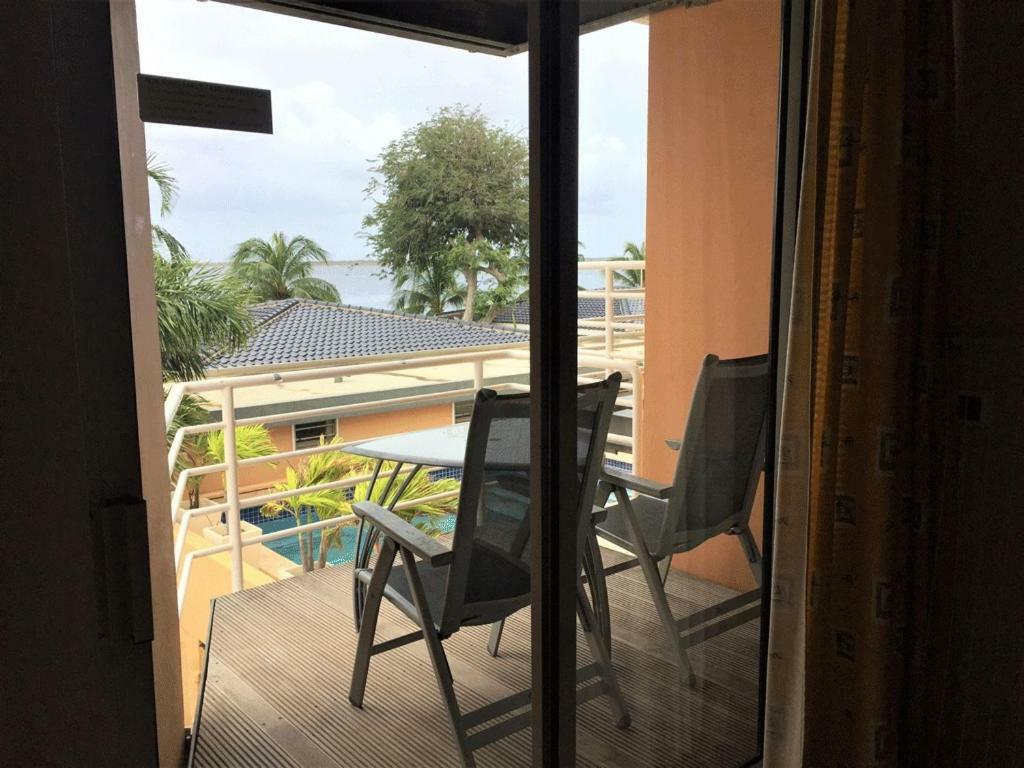 Bonaire Seaside Apartments 外观 照片